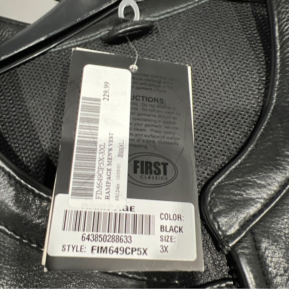 First Classics Rampage Men's Motorcycle Leather Vest - Picture 2 of 8